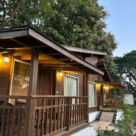 Jironi Resort Tezpur Екстериор снимка