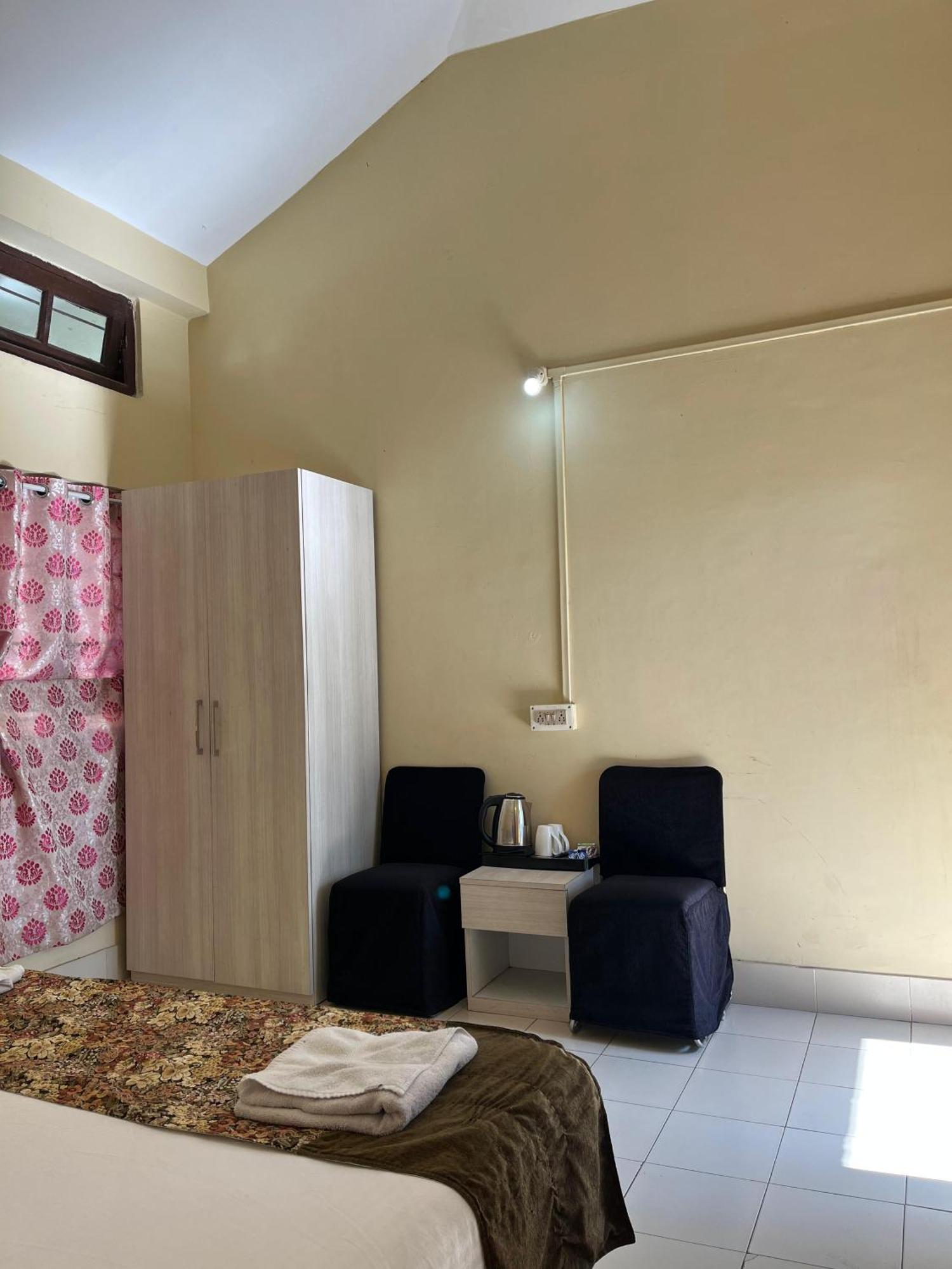 Jironi Resort Tezpur Екстериор снимка
